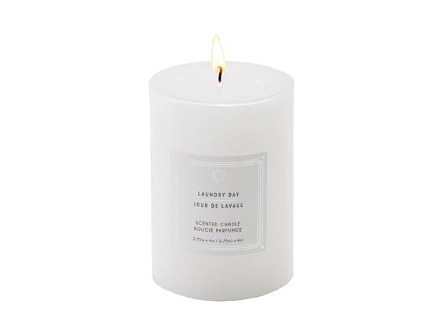 2.75" X 4" SCENTED PILLAR CANDLE (LAUNDRY DAY) (8/DISP)
